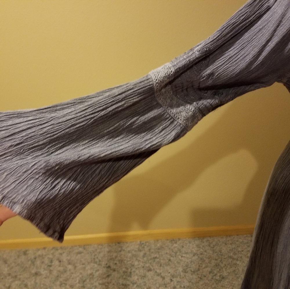 A & A gray dress - Picture 3 of 6